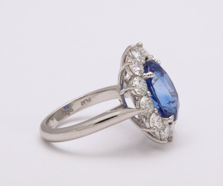 https://a.1stdibscdn.com/ceylon-blue-sapphire-and-diamond-ring-for-sale-picture-4/j_415/1566325210492/6R1A6091_master.jpg?width=768