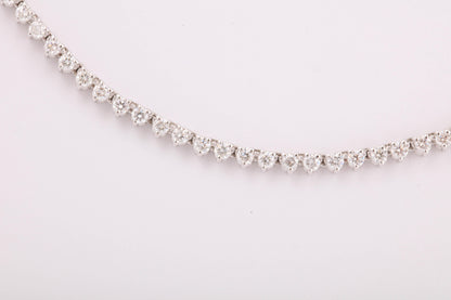 https://a.1stdibscdn.com/diamond-choker-tennis-necklace-for-sale-picture-3/j_415/j_108051721605200388164/6R1A6530_master.jpg