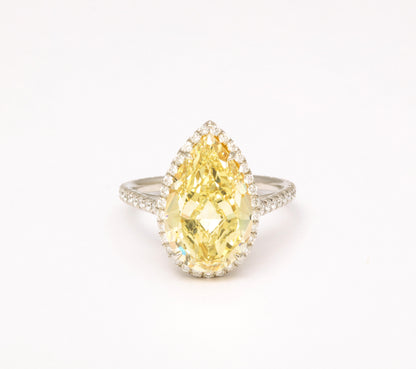 https://a.1stdibscdn.com/5-carat-fancy-yellow-pear-shape-diamond-ring-for-sale-picture-9/j_415/j_154957021650390666944/6R1A6630_master.jpg