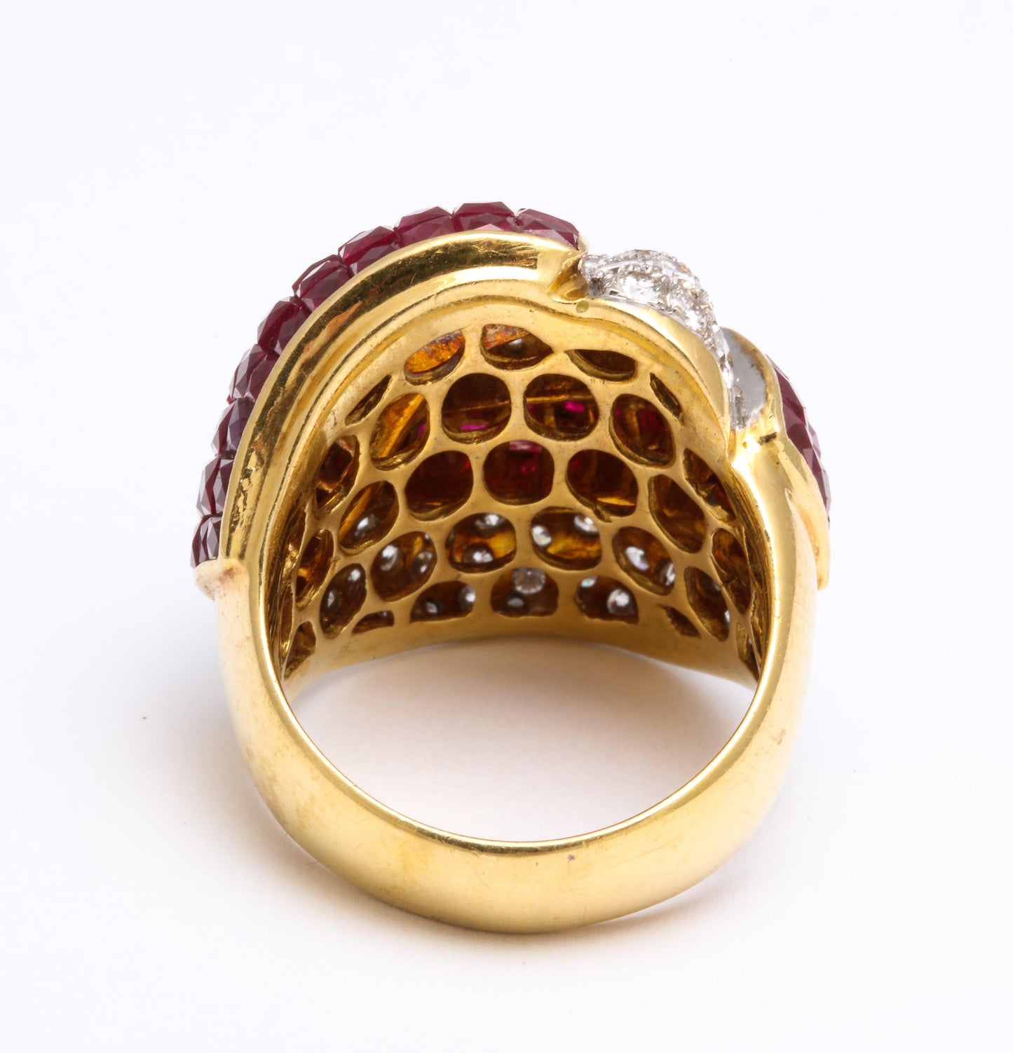 https://a.1stdibscdn.com/mystery-set-ruby-and-diamond-bombe-cocktail-ring-for-sale-picture-4/j_415/1612454728414/6R1A6810_master.jpg