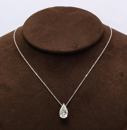 https://a.1stdibscdn.com/3-carat-gia-pear-shape-solitaire-pendant-for-sale-picture-2/j_415/1612898050109/6R1A6856_master.jpg