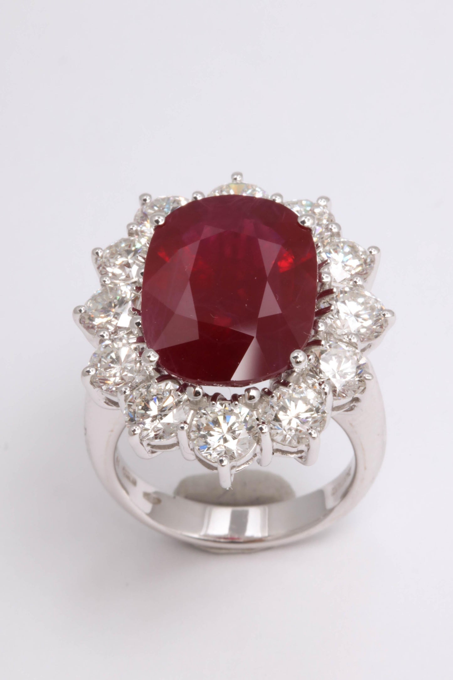 https://a.1stdibscdn.com/damiani-burma-ruby-and-diamond-ring-gia-certified-for-sale-picture-6/0/j_54006021542818692826/6R1A6912_master.jpg