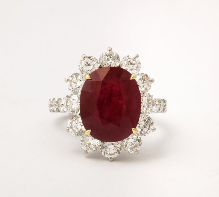 https://a.1stdibscdn.com/6-carat-burma-ruby-and-diamond-ring-for-sale-picture-3/j_415/j_188492521680028572021/6R1A7707_master.jpg?width=768