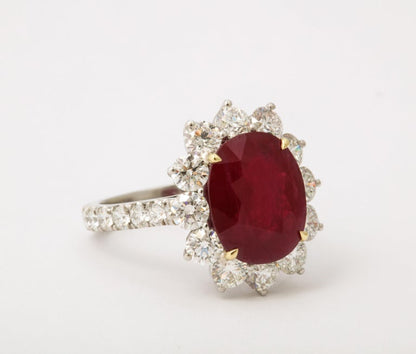https://a.1stdibscdn.com/6-carat-burma-ruby-and-diamond-ring-for-sale-picture-4/j_415/j_188492521680028572393/6R1A7709_master.jpg?width=768