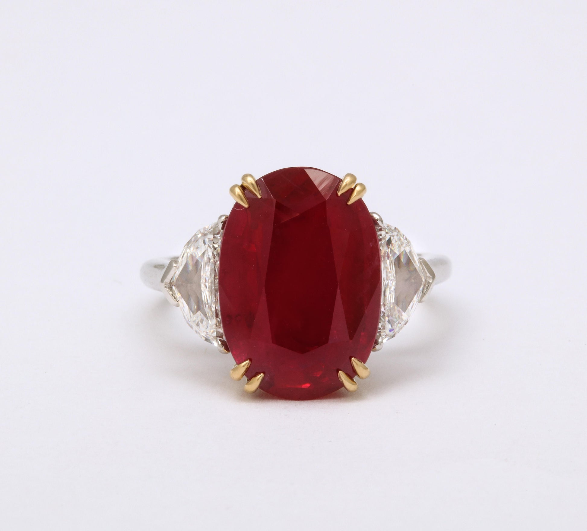 https://a.1stdibscdn.com/ruby-and-diamond-ring-for-sale-picture-3/j_415/j_143151621640711934313/6R1A8259_master.jpg