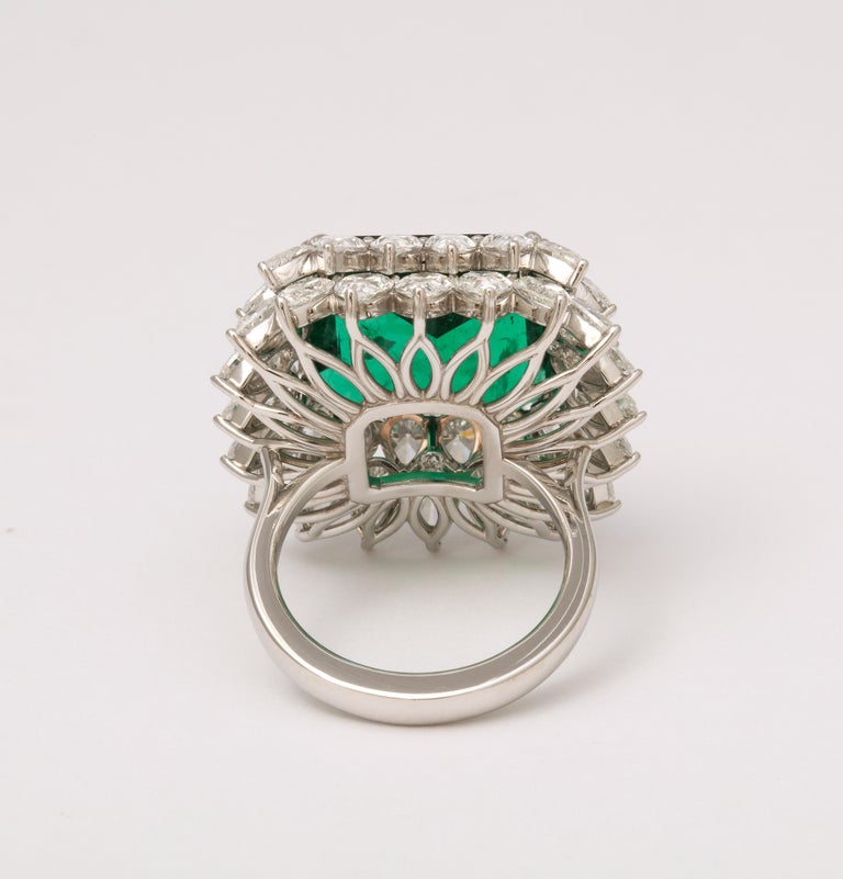 https://a.1stdibscdn.com/13-carat-emerald-and-diamond-ring-for-sale-picture-5/j_415/j_203160921694195656710/6R1A8732_master.jpg?width=768
