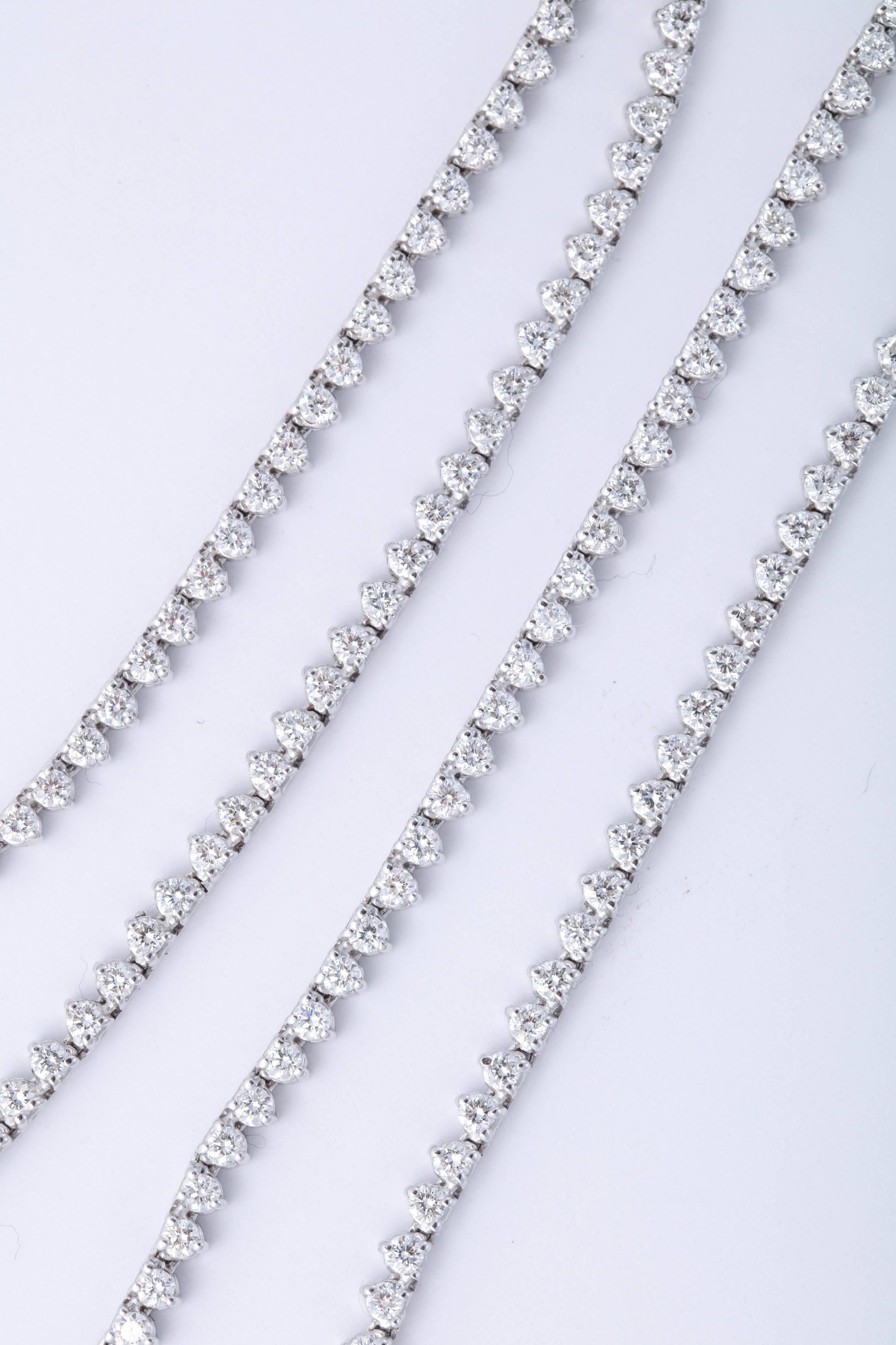 https://a.1stdibscdn.com/diamond-tennis-opera-necklace-for-sale-picture-4/j_415/j_122653221620592287348/6R1A9098_master.jpg