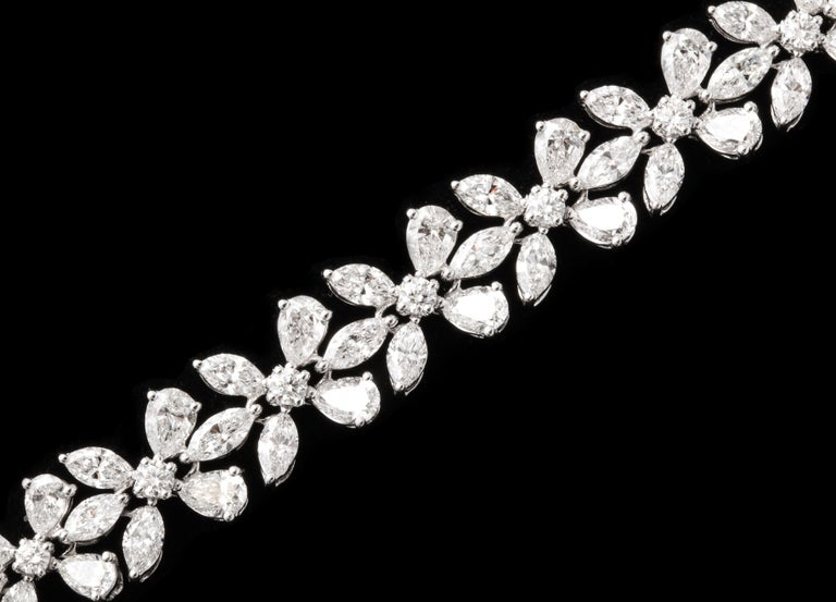 https://a.1stdibscdn.com/diamond-bracelet-for-sale-picture-2/j_415/j_166500321659966980022/6R1A9450_master.jpg?width=768