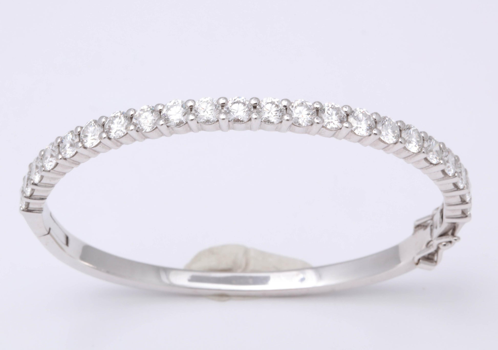 https://a.1stdibscdn.com/diamond-bangle-for-6-inch-wrist-for-sale-picture-2/0/j_50847111539355637037/6R1A9592_master.jpg
