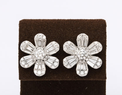 https://a.1stdibscdn.com/diamond-flower-earrings-for-sale-picture-3/j_415/j_261533121746538633782/6R1A9860_master.jpg