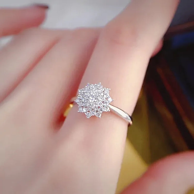 Women'S Fashion 925 Sterling Silver Full Diamond Ring White Sapphire Moissanite Jewelry for Women Rings Elegant Bride Proposal Engagement Wedding Accessories Party Band Anniversary Gift Size 4-11 Bague Femme