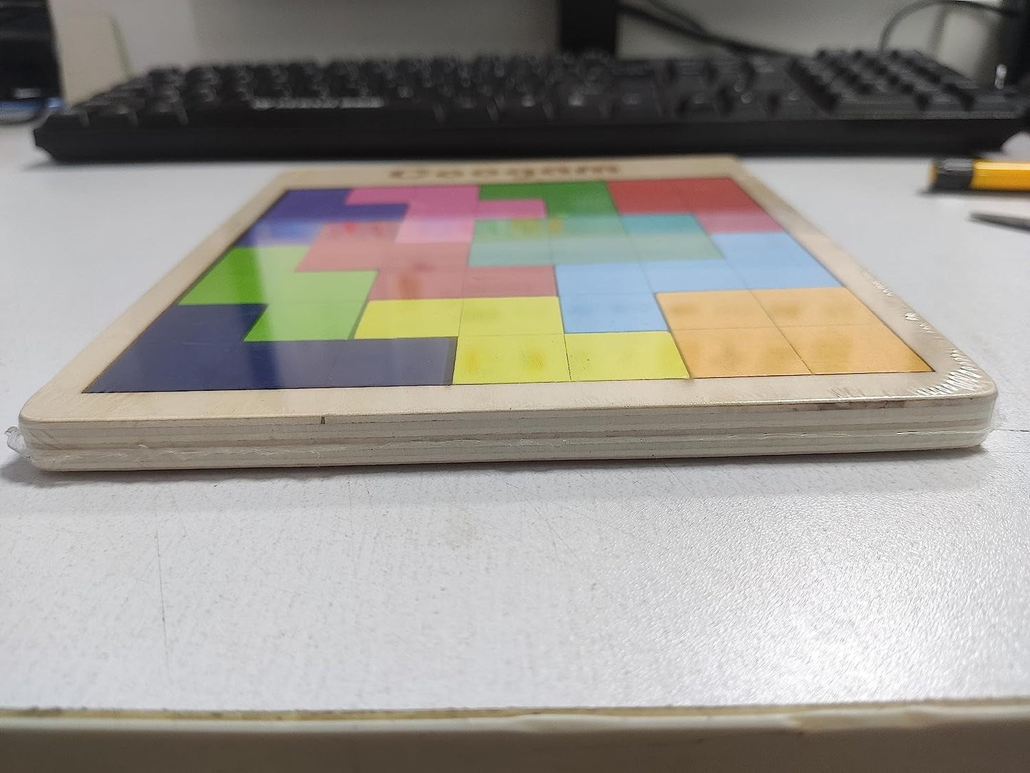 Wooden Puzzle Pattern Blocks Brain Teasers Game with 60 Challenges, 3D Russian Building Toy Wood Tangram Shape Jigsaw Puzzles Montessori STEM Educational Toys Gift for Kids Adults