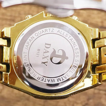 Mens Fashion Watches Luxury Gold Analog Watch Calender Man Hip Hop Bracelet Watch Diamond Quartz Wristwatches