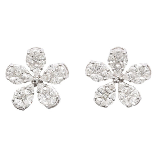 https://a.1stdibscdn.com/diamond-flower-earrings-for-sale/1121189/j_82088921576071568562/8208892_master.jpg?width=768