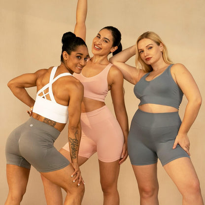 Sports Bra for Women Padded Medium Support Criss Cross Strappy Bras Seamless High Impact Yoga Exercise Athletic Bras