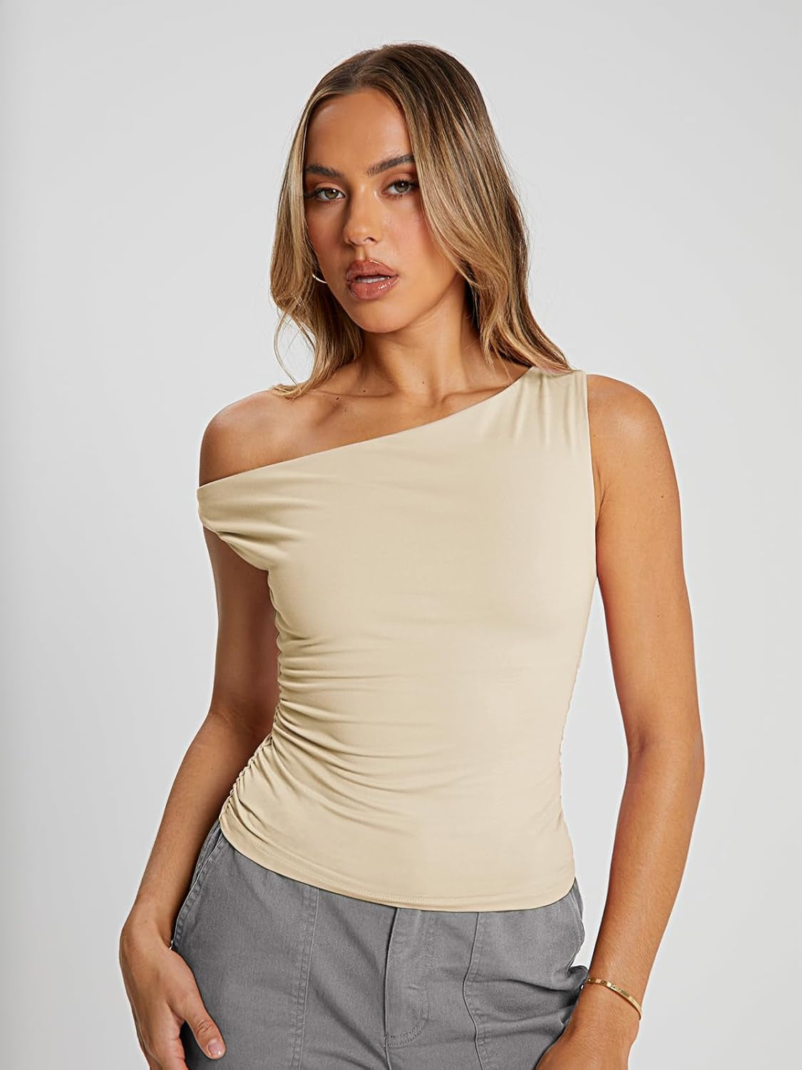 Womens Summer Tops Spring T Shirts Crop Tank Top Fashion Clothes Workout Gym Beach Vacation Outfits 2025