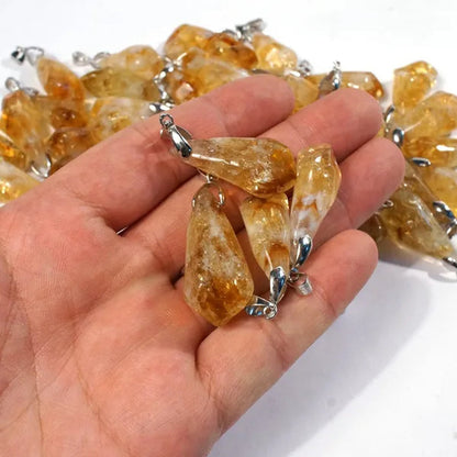Yellow Crystal Citrine Pendant / Real Raw Citrine / Healing Crystal / Natural Stone Jewerly / Gemstone Necklace