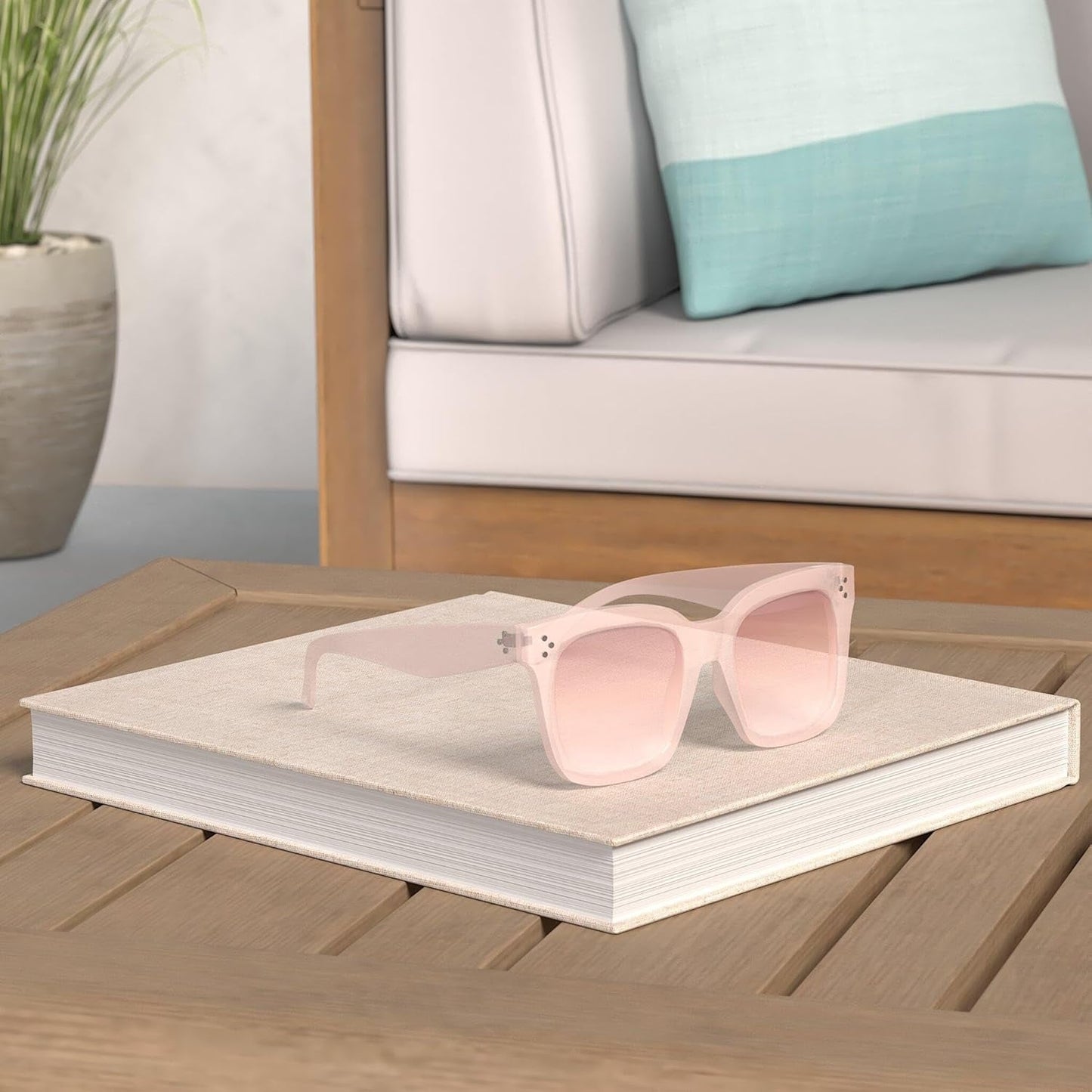 Vintage Women Oversized Sunglasses Designer Luxury Square Sun Glasses UV400 Protection Flat Lens