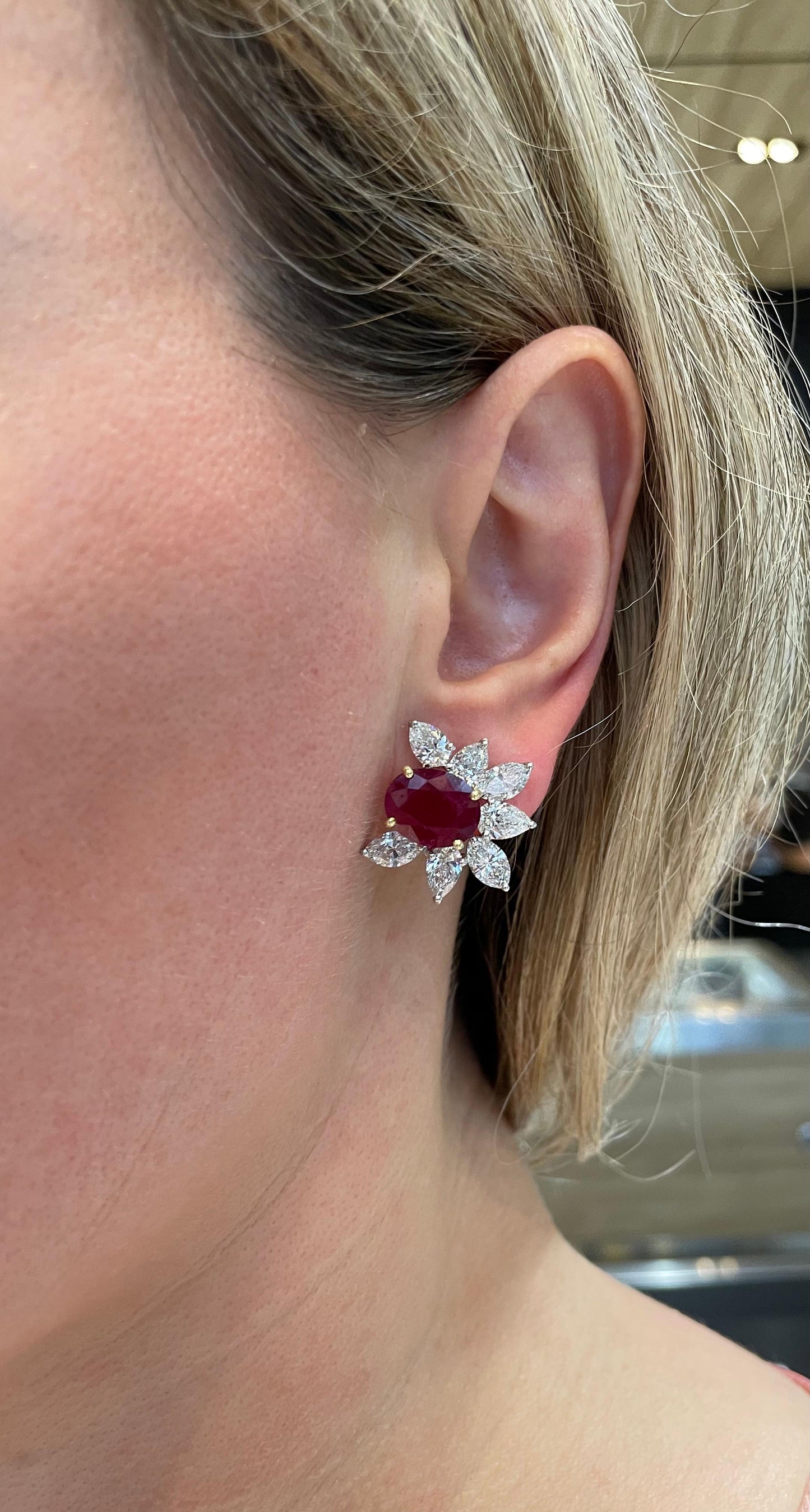 https://a.1stdibscdn.com/ruby-and-diamond-earrings-for-sale-picture-8/j_415/j_192178121686849485924/F051FE34_B512_47D2_A3C7_F0DD971E26F7_master.jpeg