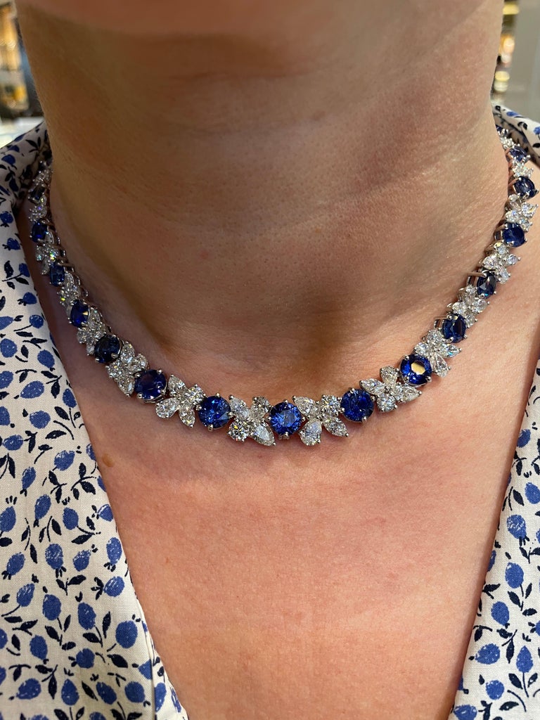 https://a.1stdibscdn.com/blue-sapphire-and-diamond-necklace-for-sale-picture-11/j_415/j_22728952/IMG_1715709012279_master.jpeg?width=768