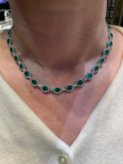 https://a.1stdibscdn.com/emerald-and-diamond-necklace-for-sale-picture-7/j_415/j_27865982/IMG_1763135885720_master.jpeg