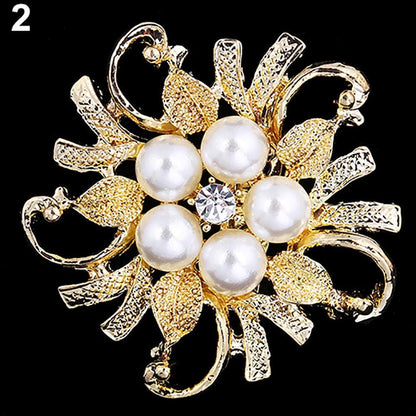 Elegant Princess Brooch Pin, Women Luxury Glossy Faux Pearl Rhinestone Flower Bouquet Brooch Pin, Bridal Wedding Jewelry Gold