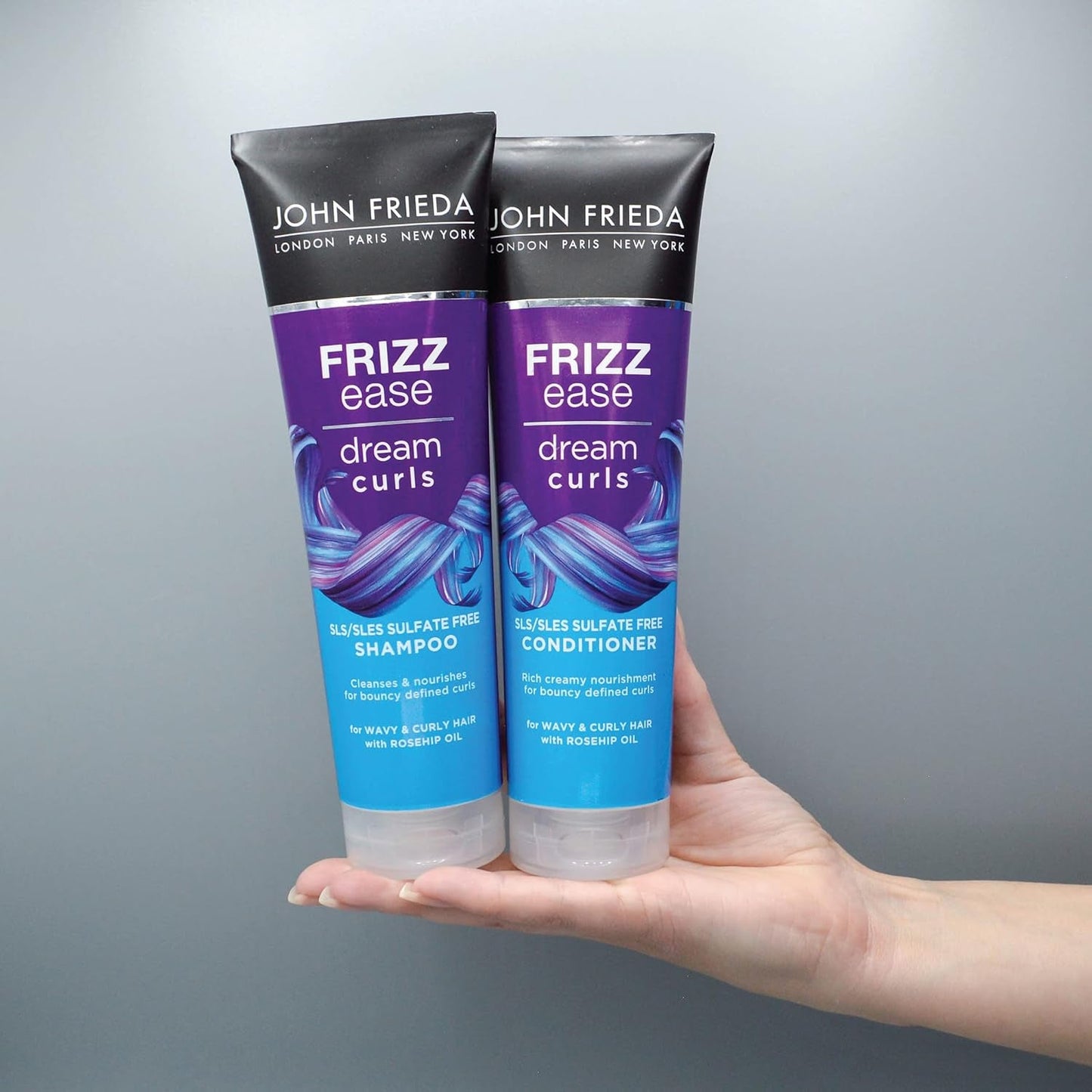 Frizz Ease Dream Curls Conditioner, Hydrates and Defines Curly, Wavy Hair, Helps Control Frizz, SLS/SLES Sulfate Free, Enhances Natural Curls, 8.45 Fluid Ounces