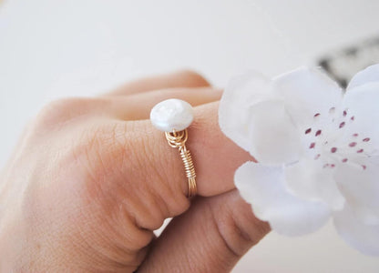 Pearl Ring Freshwater Coin (Gold-Filled, 7)