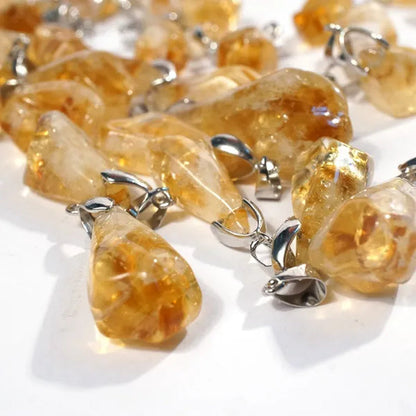 Yellow Crystal Citrine Pendant / Real Raw Citrine / Healing Crystal / Natural Stone Jewerly / Gemstone Necklace