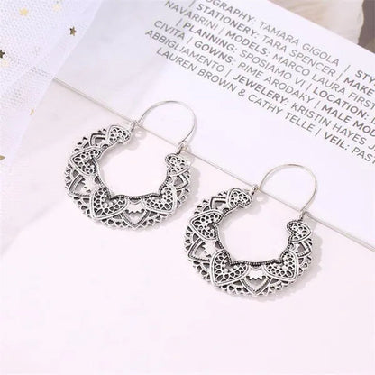Vintage Fashion Ladies Boho 925 Silver Petal Heart Metal Totem Earrings Earrings Large Hoop Earrings Charm Bridal Wedding Engagement Earrings Anniversary Birthday Party Gift Jewelry 1 Pair