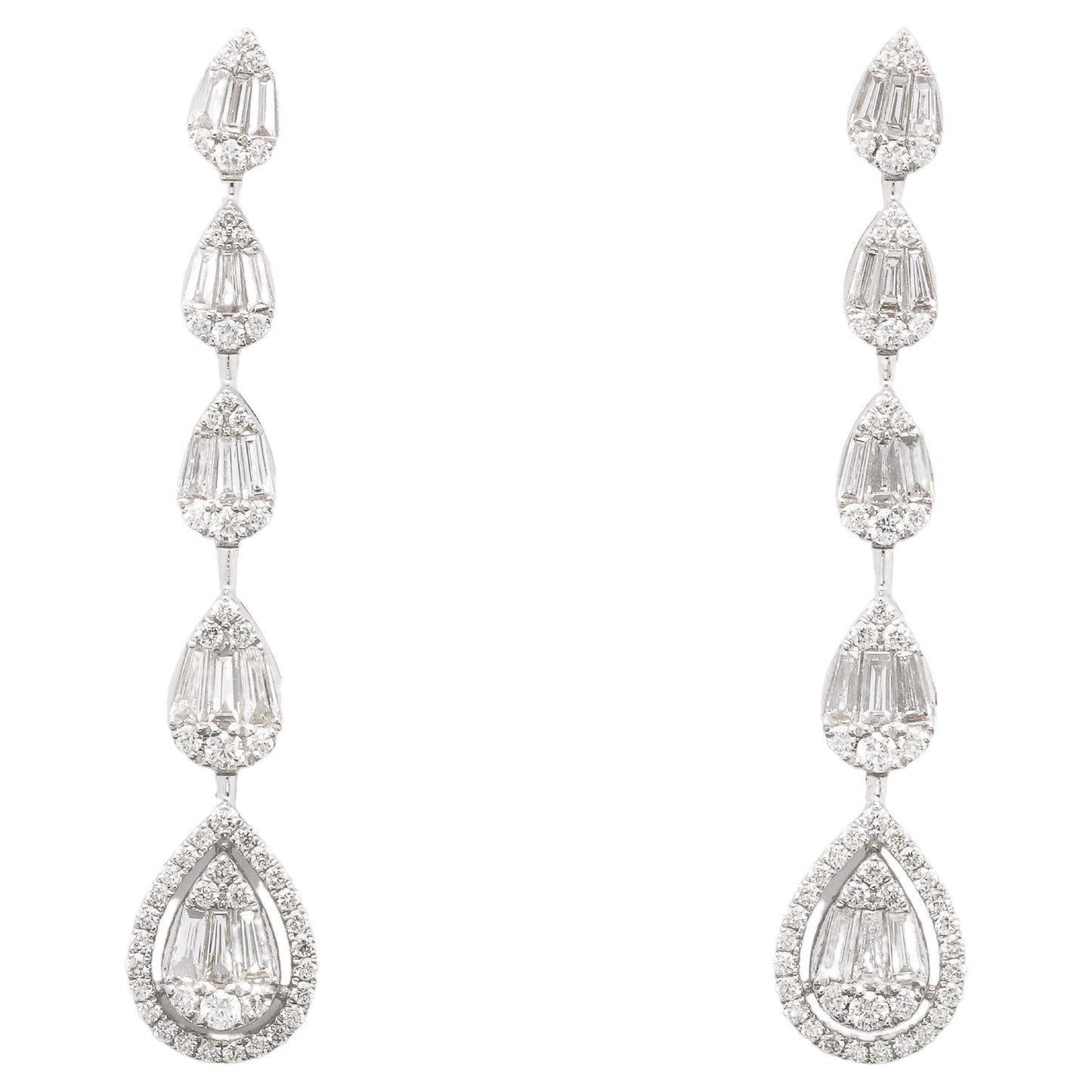 https://a.1stdibscdn.com/diamond-drop-earrings-for-sale/j_415/j_140276021637953884809/j_14027602_1637953885363_bg_processed.jpg