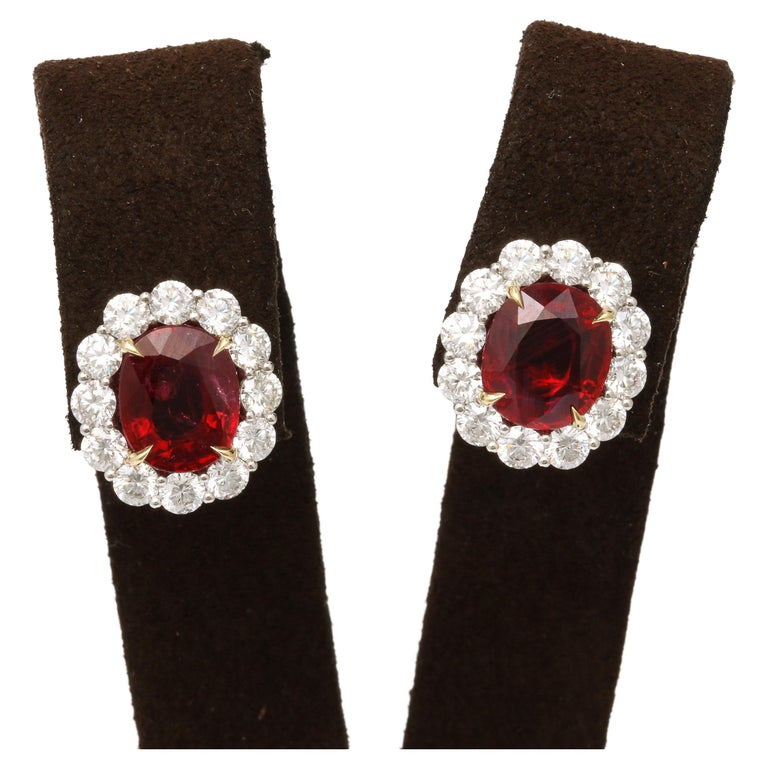 https://a.1stdibscdn.com/ruby-and-diamond-earrings-for-sale/j_415/j_143154121640713228363/j_14315412_1640713229794_bg_processed.jpg?width=768