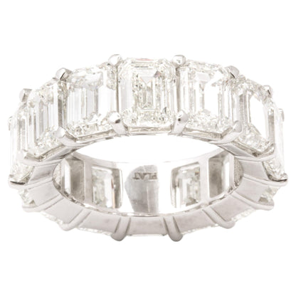 https://a.1stdibscdn.com/1420-carat-emerald-cut-diamond-eternity-band-for-sale/j_415/j_155225321650555784274/j_15522532_1650555784979_bg_processed.jpg