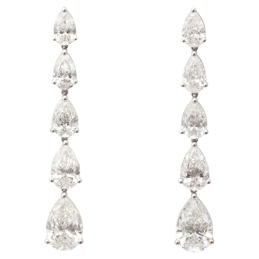 https://a.1stdibscdn.com/pear-shaped-diamond-dangle-drop-earrings-for-sale/j_415/j_202925421694024506955/j_20292542_1694024507841_bg_processed.jpg