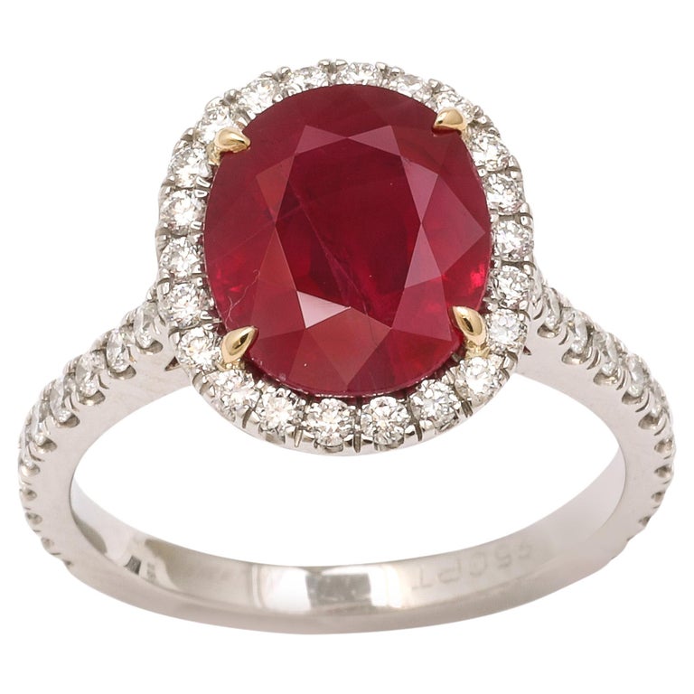 https://a.1stdibscdn.com/burma-ruby-and-diamond-ring-for-sale/j_415/j_229927921717078186822/j_22992792_1717078187612_bg_processed.jpg?width=768