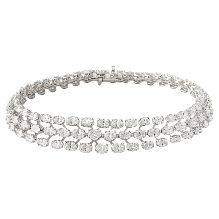 https://a.1stdibscdn.com/three-row-oval-diamond-bracelet-for-sale/j_415/j_262309421747144336237/j_26230942_1747144337108_bg_processed.jpg?width=768