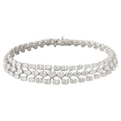 https://a.1stdibscdn.com/three-row-oval-diamond-bracelet-for-sale/j_415/j_262309421747144336237/j_26230942_1747144337108_bg_processed.jpg?width=768