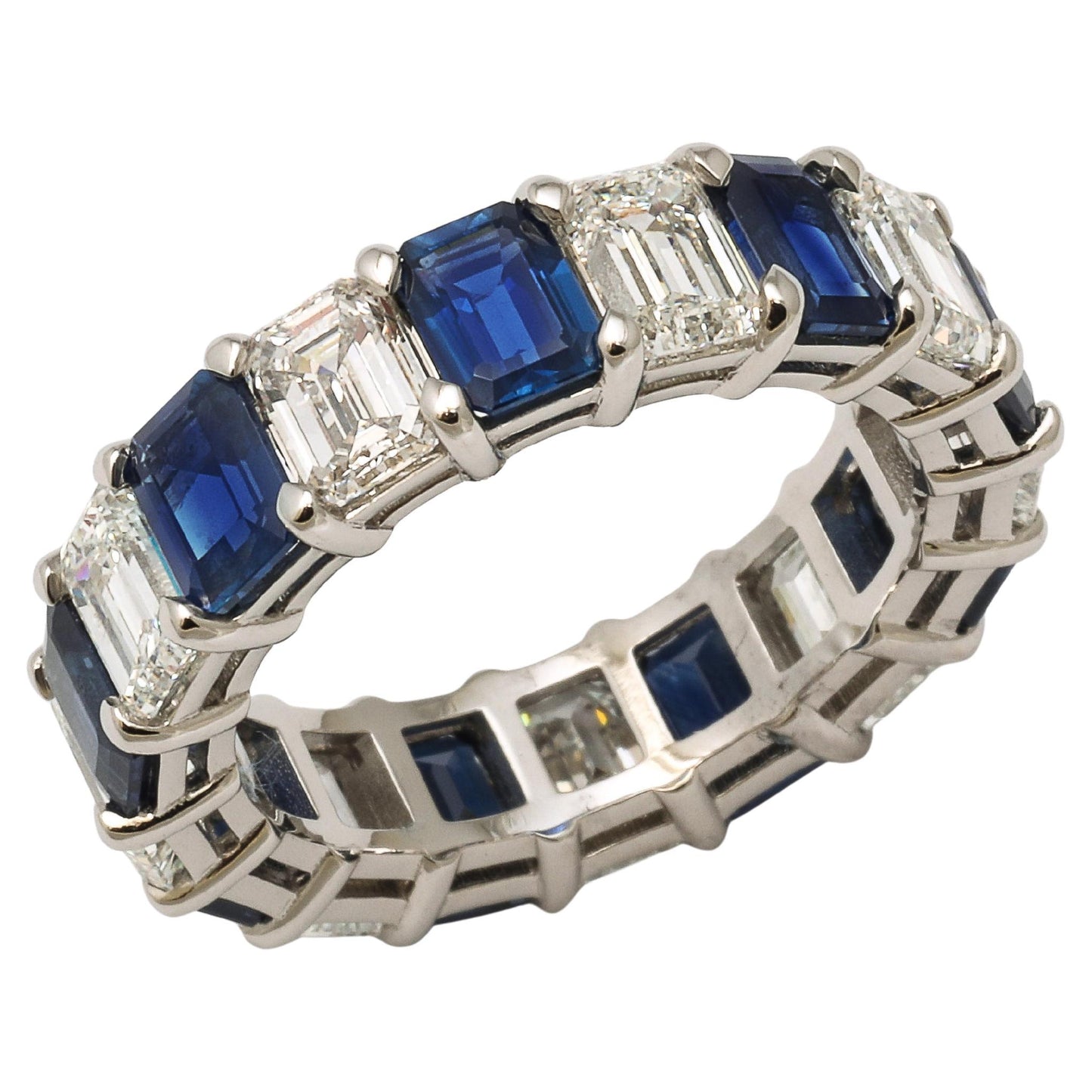 https://a.1stdibscdn.com/blue-sapphire-and-diamond-band-for-sale/j_415/j_278658621763052239293/j_27865862_1763052240010_bg_processed.jpg